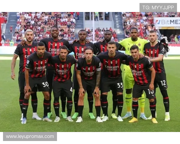 皮奥利战术体系解析：近期AC米兰攻防结构与阵型轮换走势清晰